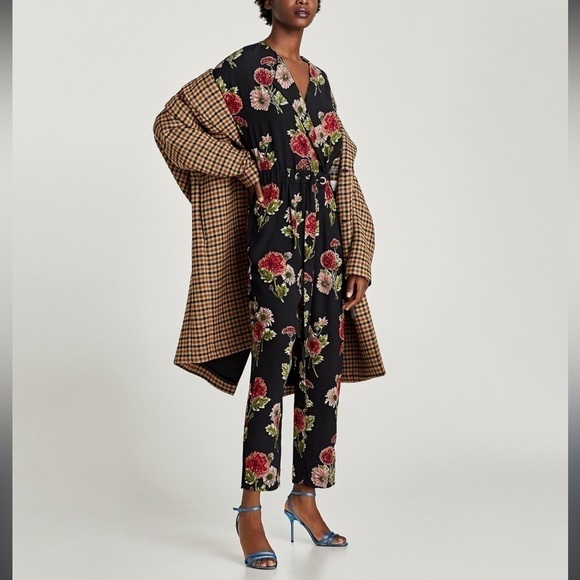 Zara Dark Floral Cross Front Long Sleeve Jumpsuit | Size Extra Small - Picture 4 of 16